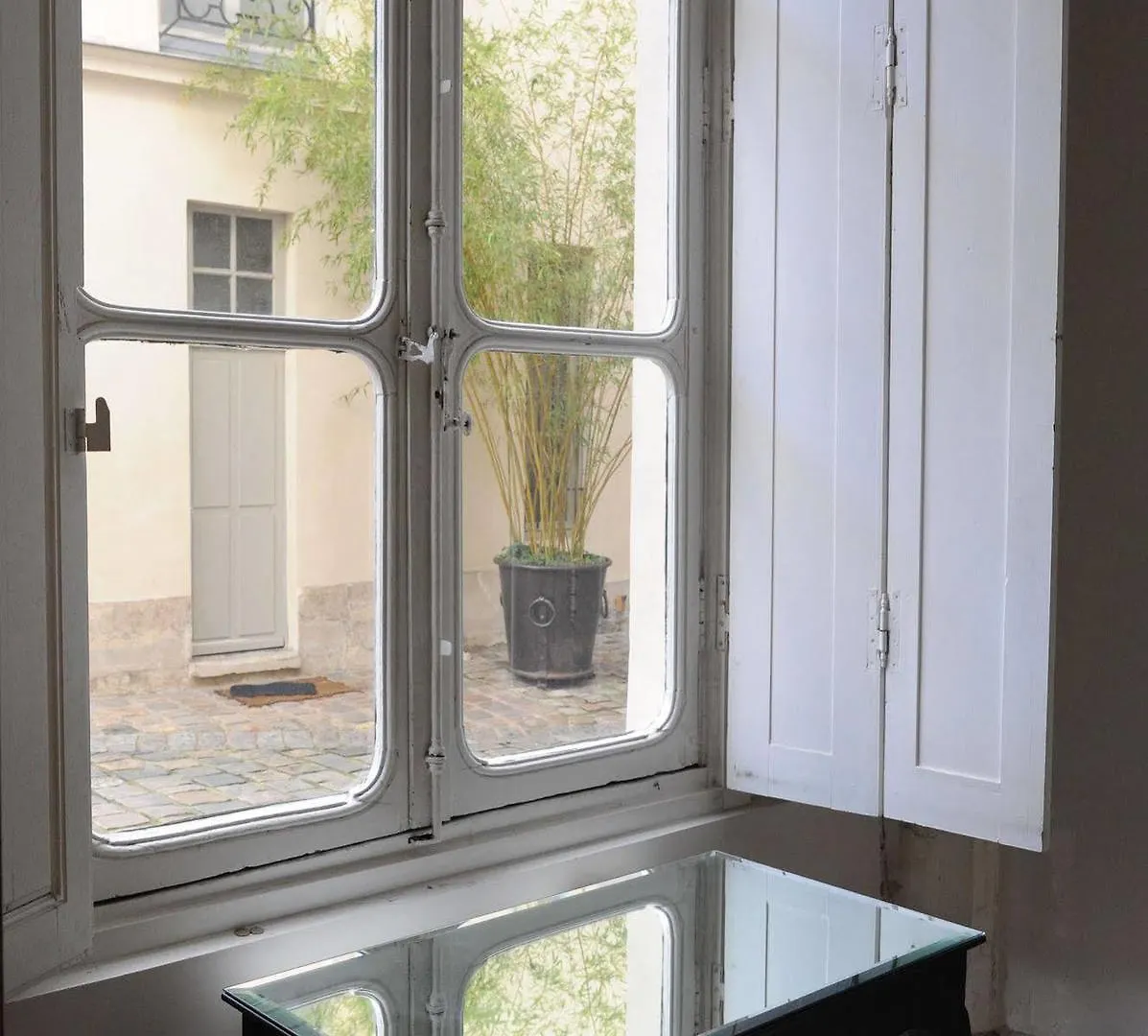 ***  פריז Boutique Hotel De La Place Des Vosges צרפת